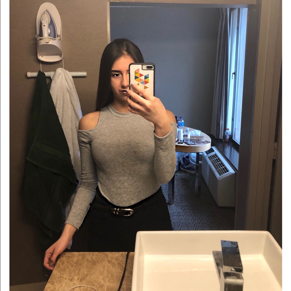 Meet your Posher, Nayeli